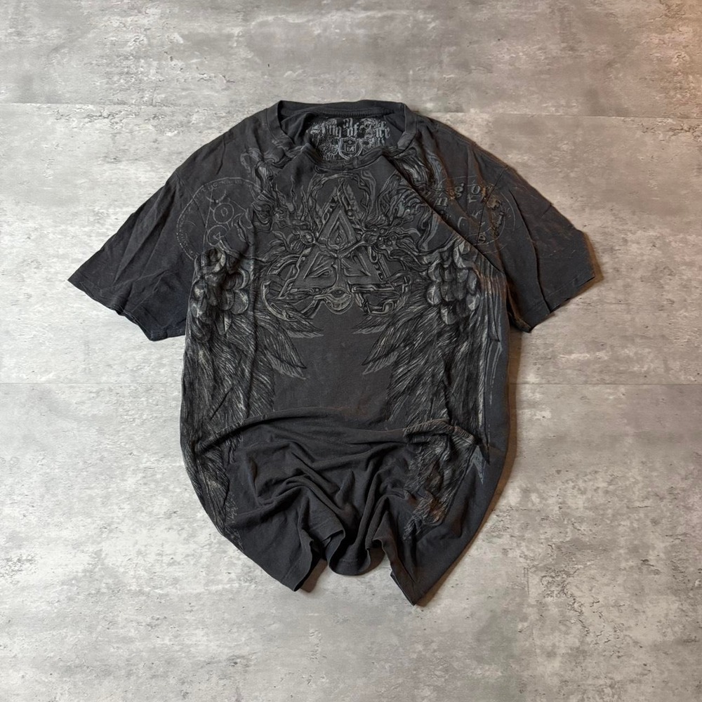 Grunge 2000s Relaxed Boxy Faded Affliction Streetwear Y2K Tee
